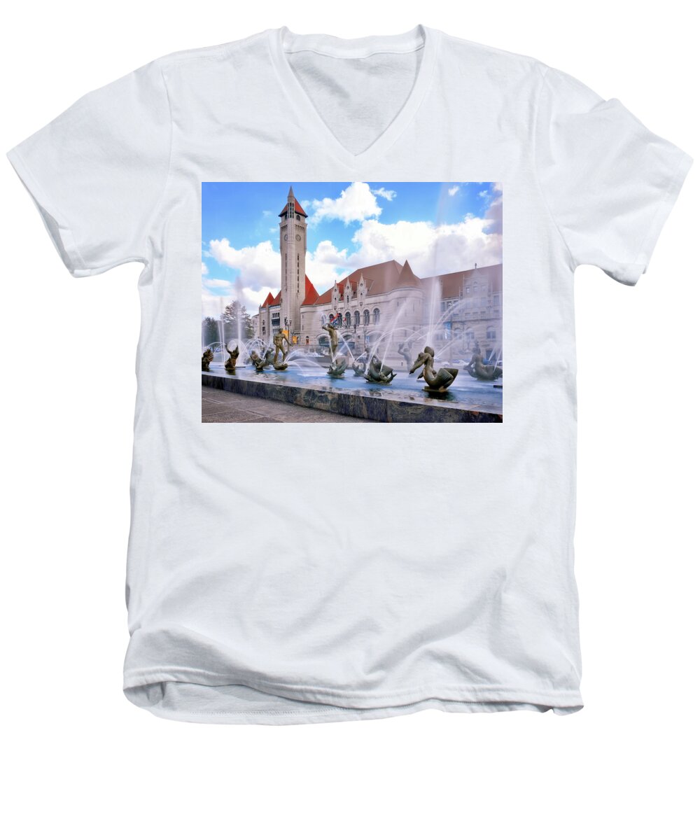City Scapes Men's V-Neck T-Shirt featuring the photograph Union Station - St Louis #1 by Harold Rau
