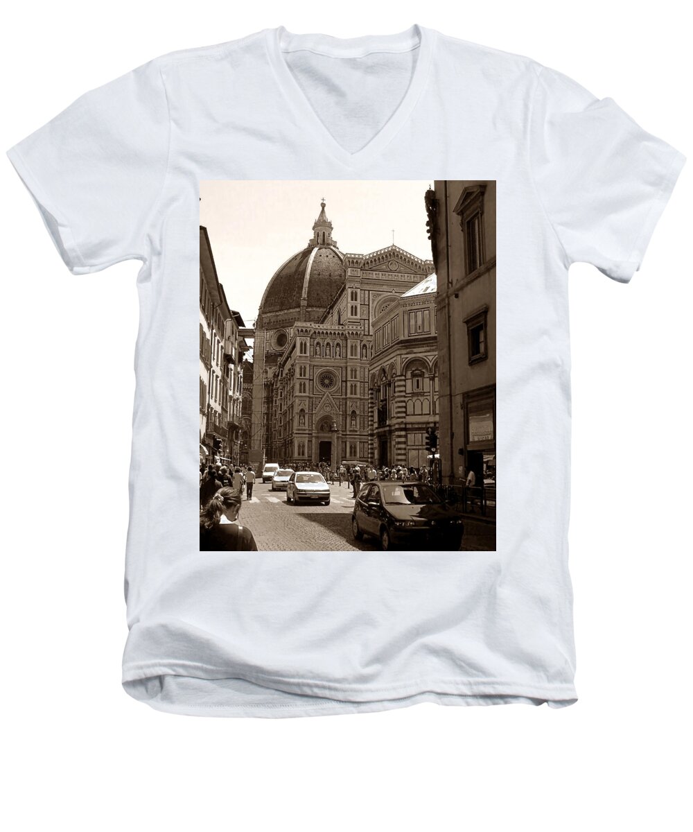 Architecture Men's V-Neck T-Shirt featuring the photograph Bustling Firenze by Steven Myers