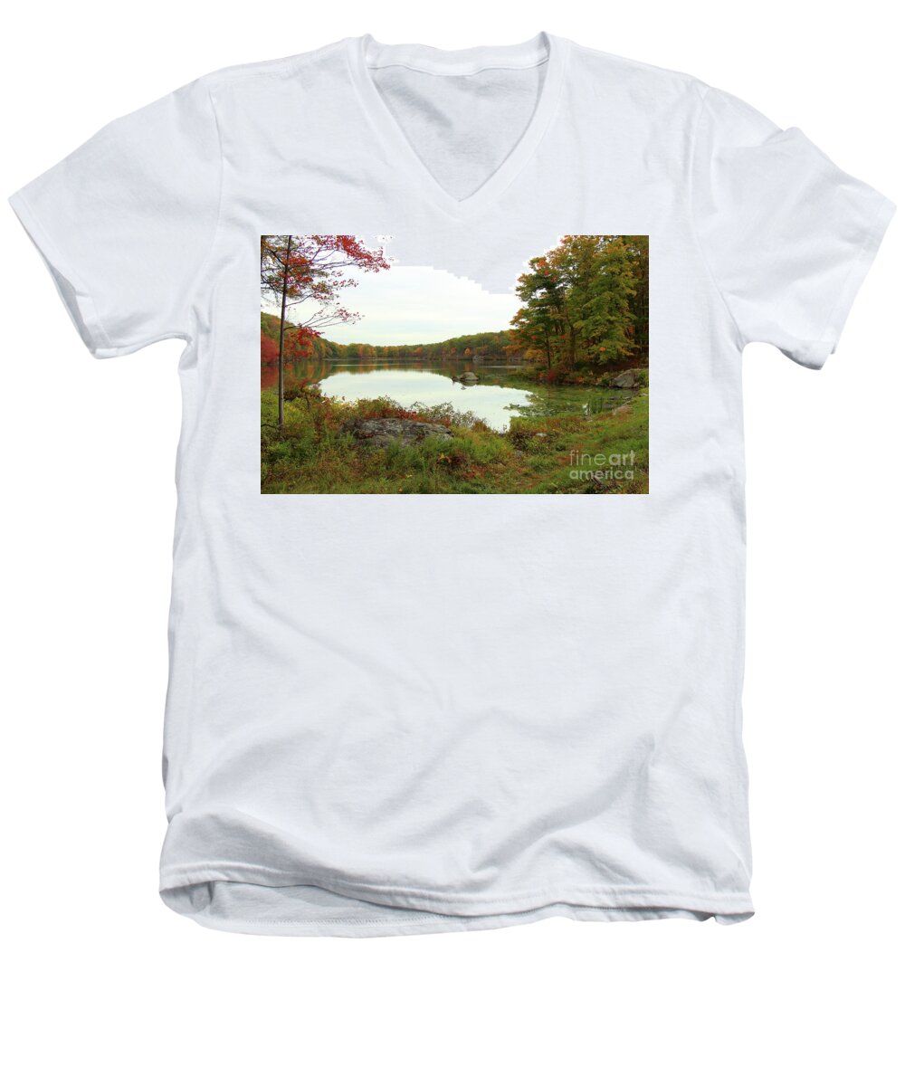 Fall Men's V-Neck T-Shirt featuring the photograph Fall in New York by Les Greenwood