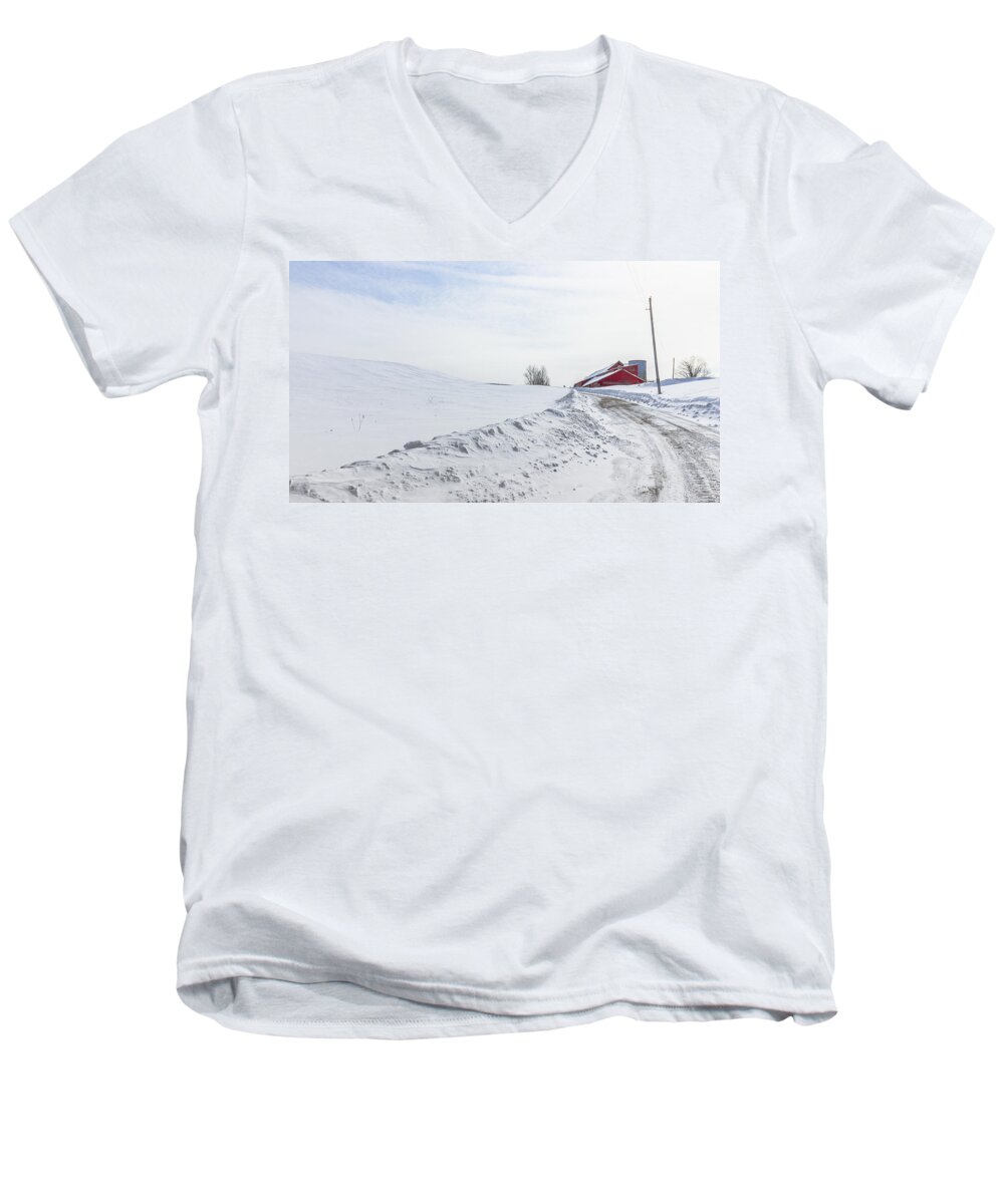 Vermont Men's V-Neck T-Shirt featuring the photograph Farming Vermont Tundra by Tim Kirchoff