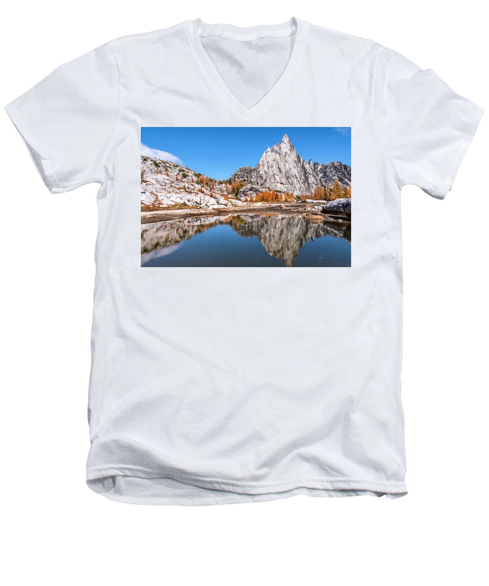 Prusik Peak Men's V-Neck T-Shirt featuring the photograph Prusik Peak reflected in Gnome Tarn by Michael Lee