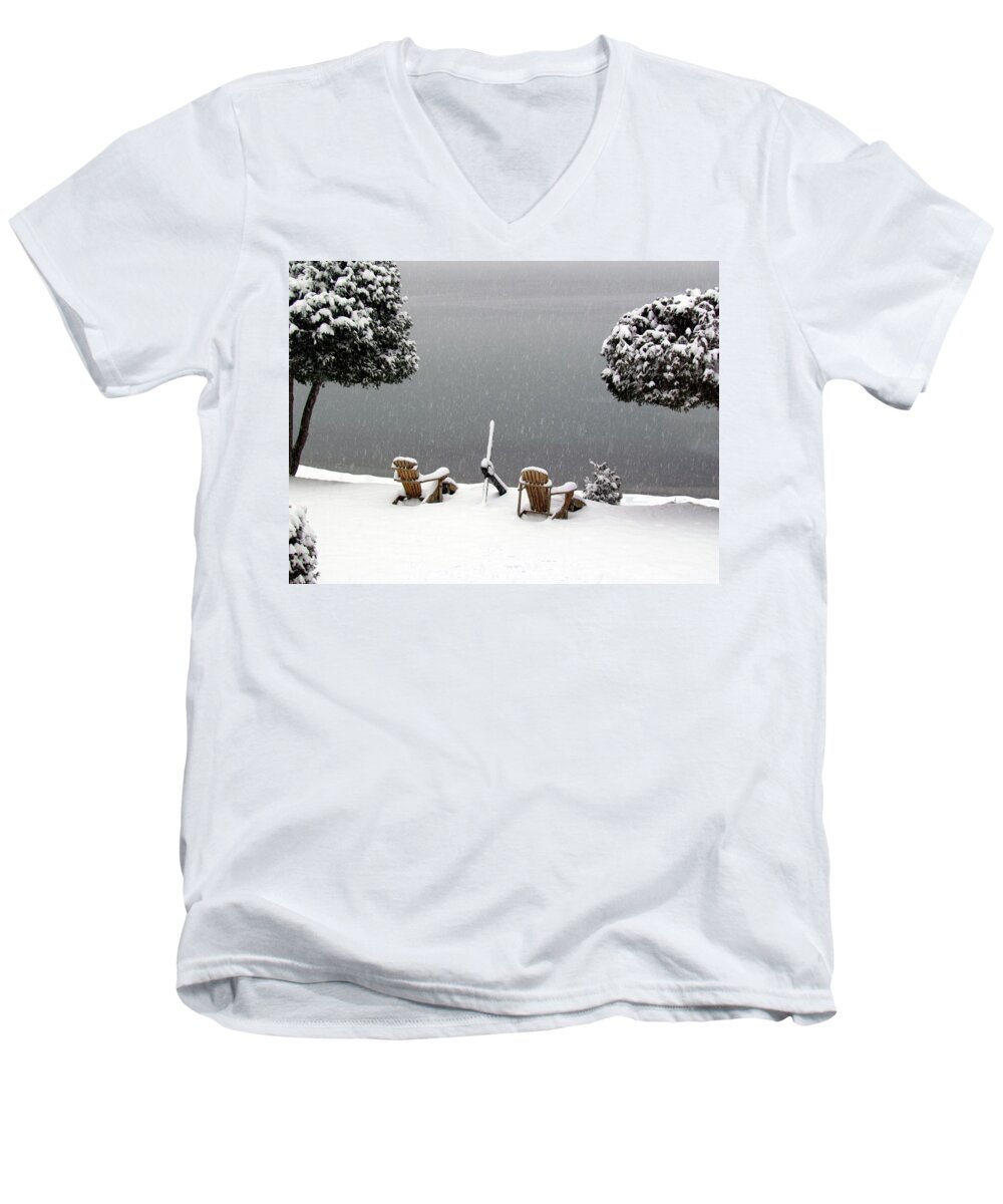  Men's V-Neck T-Shirt featuring the photograph Winter Solitude by Dennis McCarthy