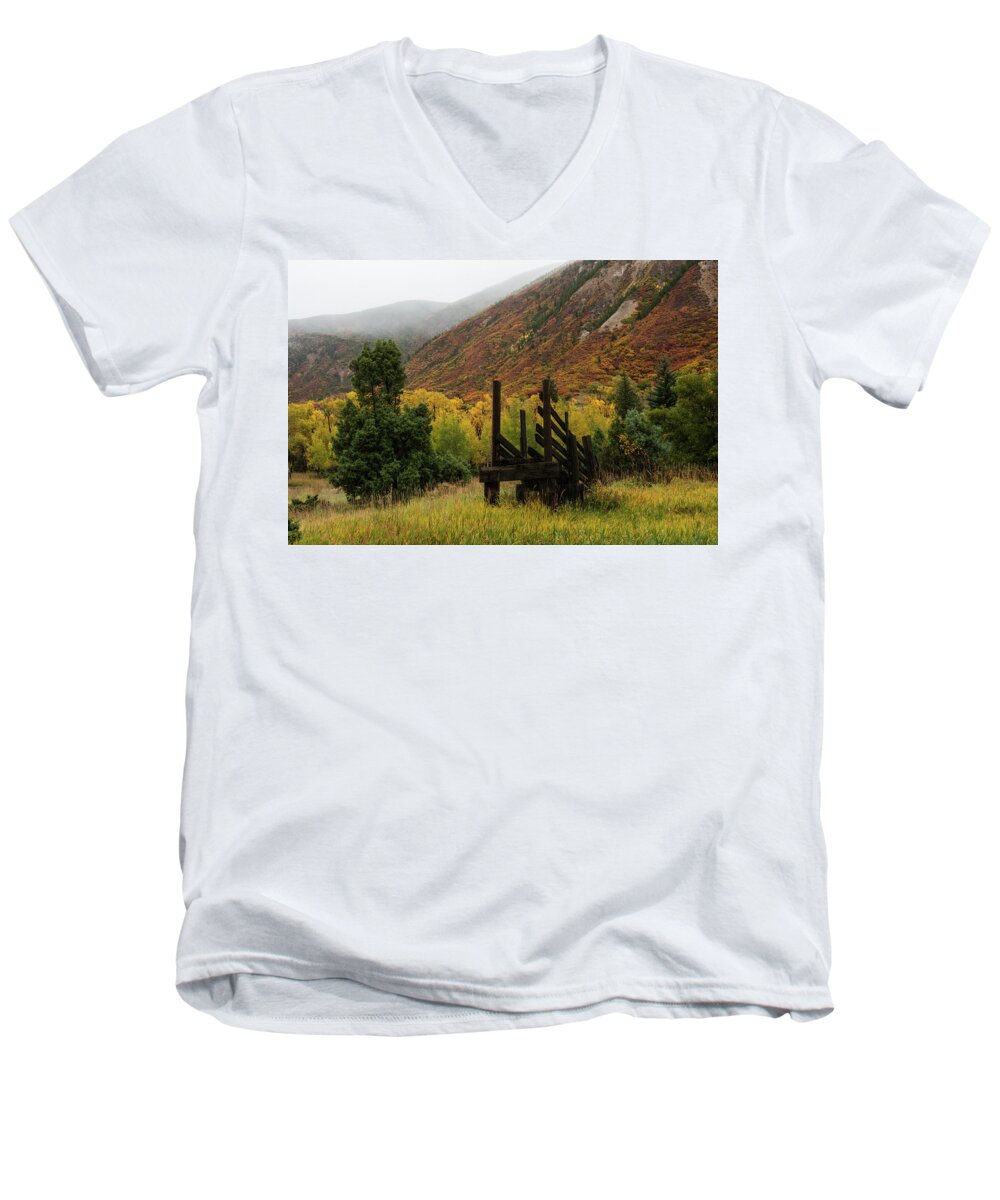 Colorado Men's V-Neck T-Shirt featuring the photograph Loading Chute - 9550 by Jerry Owens