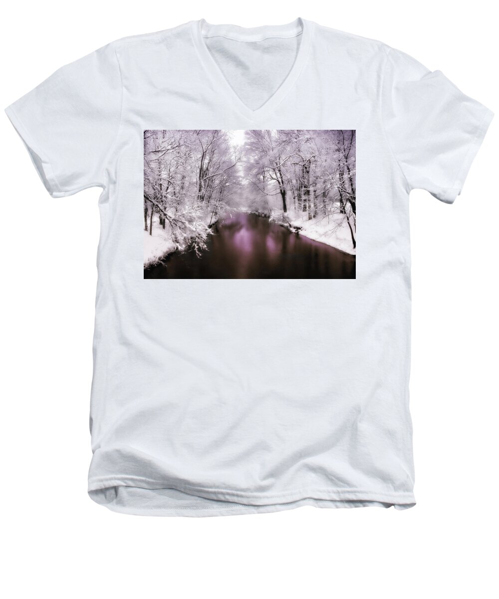 Landscape Men's V-Neck T-Shirt featuring the photograph Pearlescent by Jessica Jenney