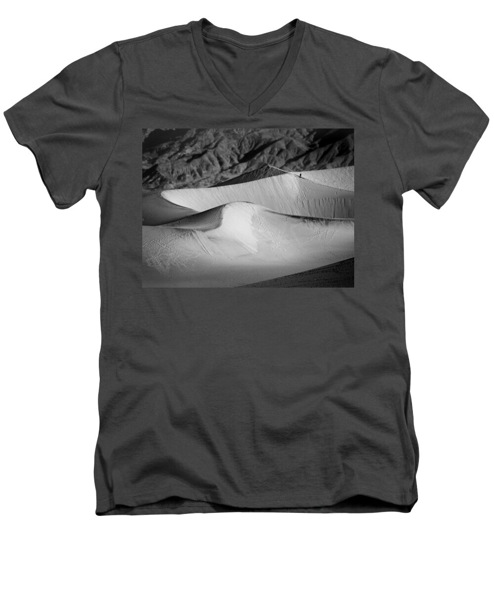 Black And White Men's V-Neck T-Shirt featuring the photograph Death Valley National Park Stovepipe Wells Dunes 19 by JustJeffAz Photography