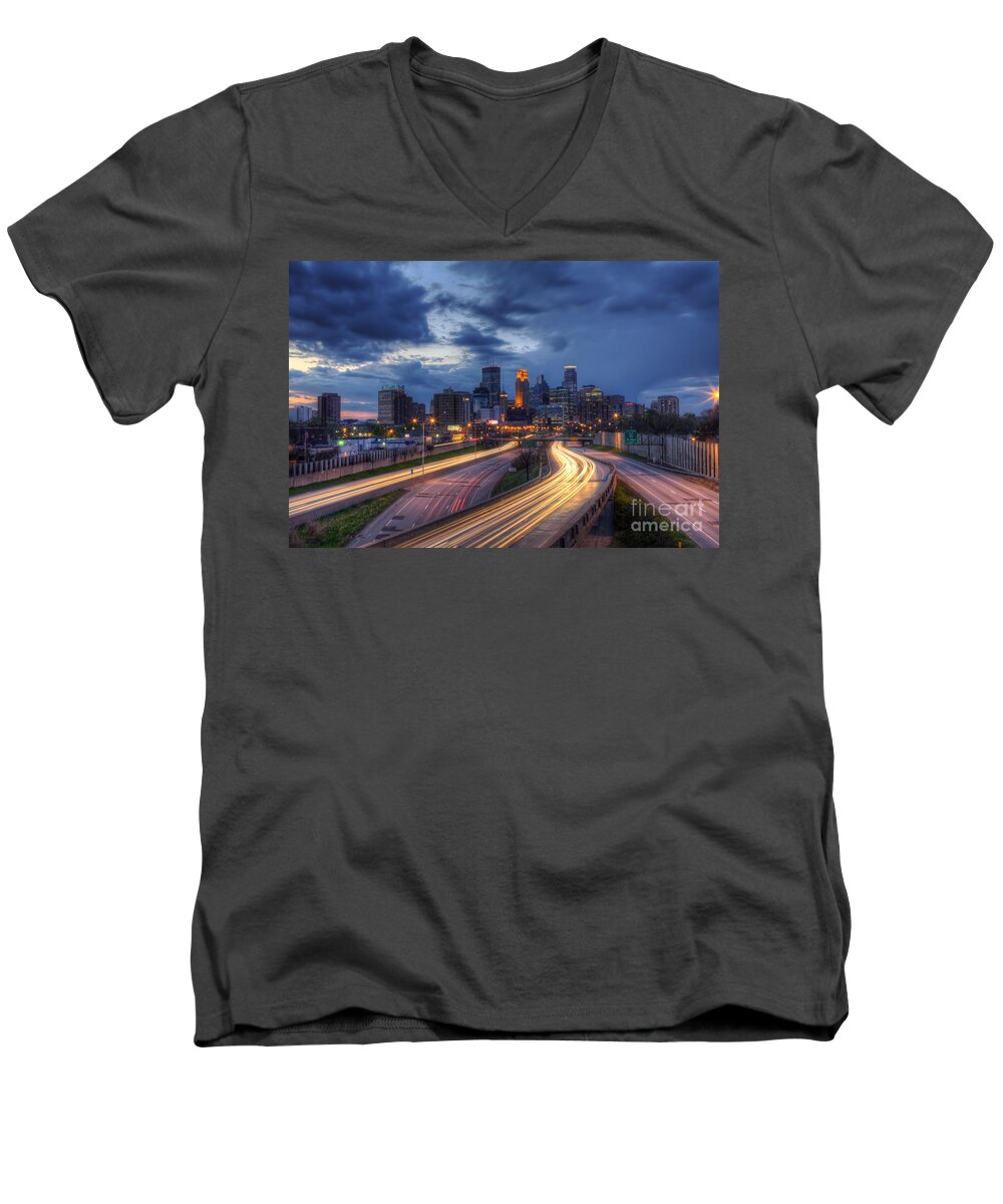 Minneapolis Skyline Painting Men's V-Neck T-Shirt featuring the photograph Downtown Minneapolis Skyline On 35 W Sunset by Wayne Moran