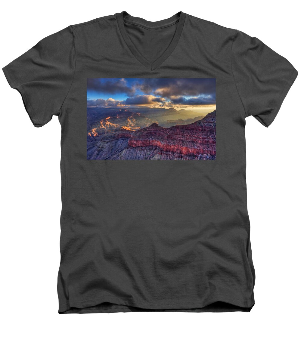 Grand Canyon Men's V-Neck T-Shirt featuring the photograph Morning Light by Beth Sargent