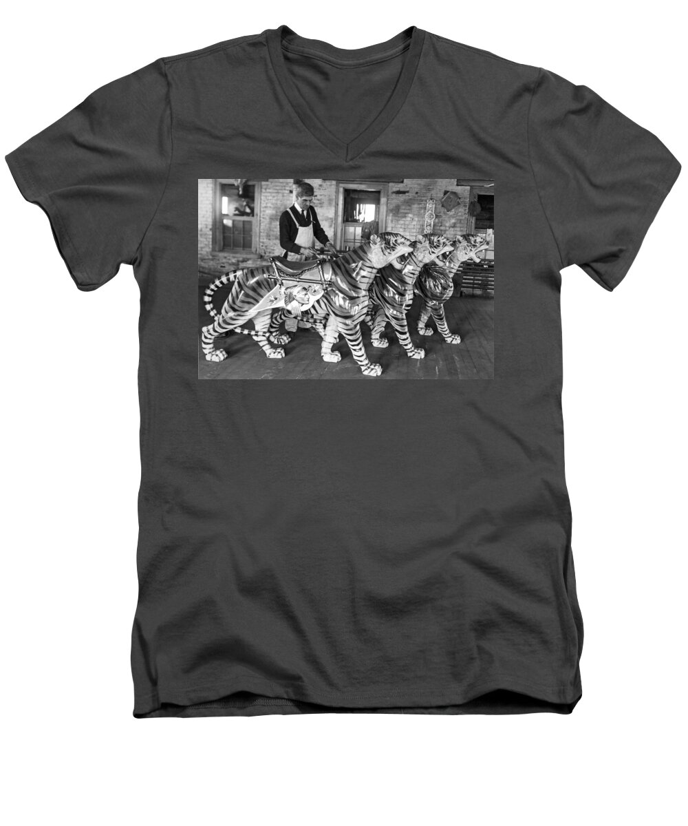 1915 Men's V-Neck T-Shirt featuring the photograph Painting Carousel Animals by Underwood Archives