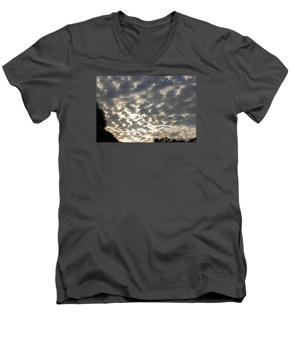 Linda Brody Men's V-Neck T-Shirt featuring the photograph Sunset Landscape XIII by Linda Brody