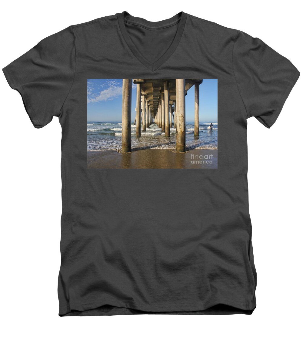 Ocean Men's V-Neck T-Shirt featuring the photograph Take a break by Tammy Espino