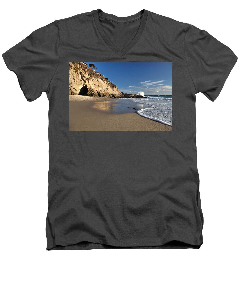 Cave Men's V-Neck T-Shirt featuring the photograph Thousand Steps Beach at Low Tide by Cliff Wassmann