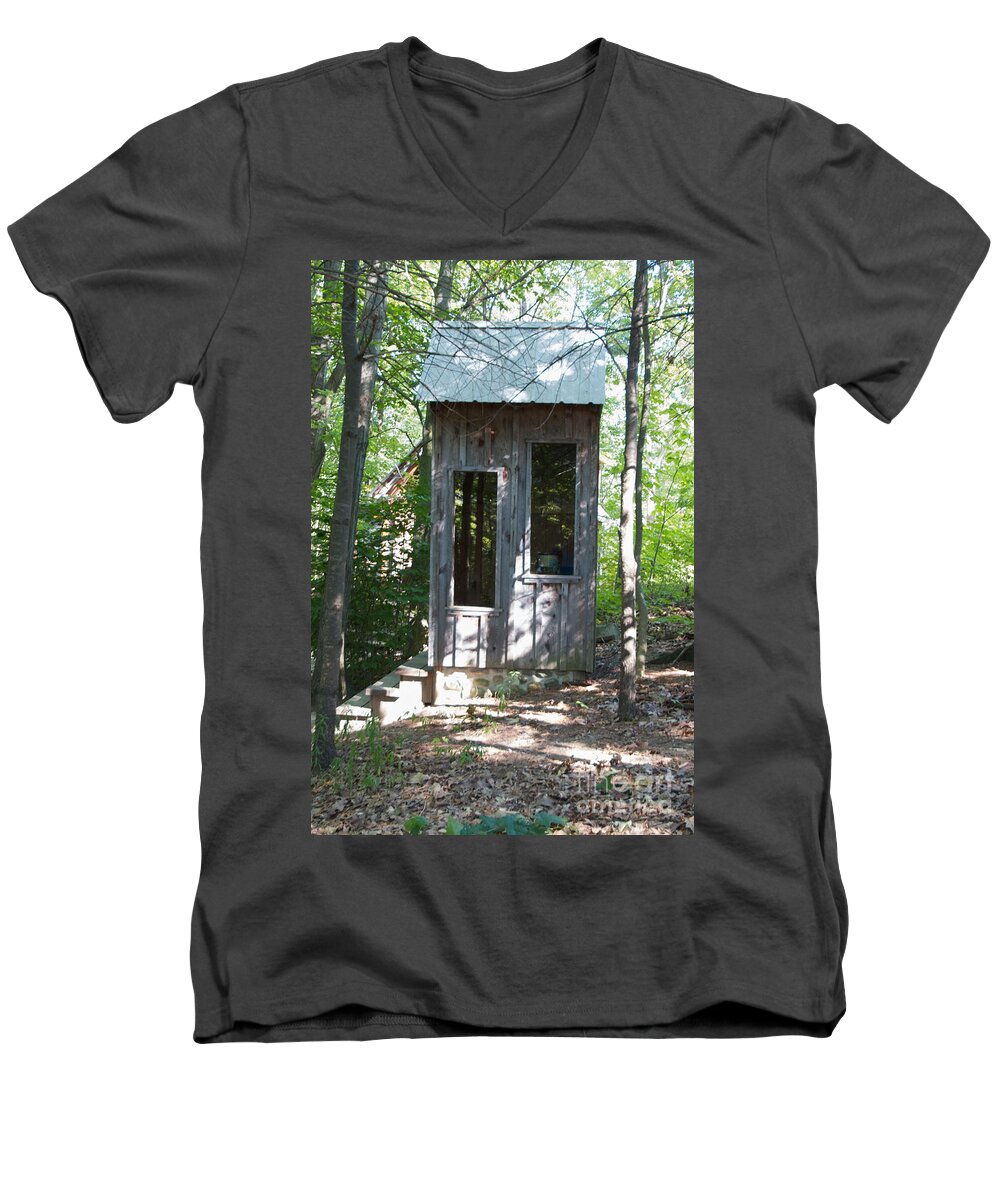 Finger Lakes Men's V-Neck T-Shirt featuring the photograph Throne with a View by William Norton