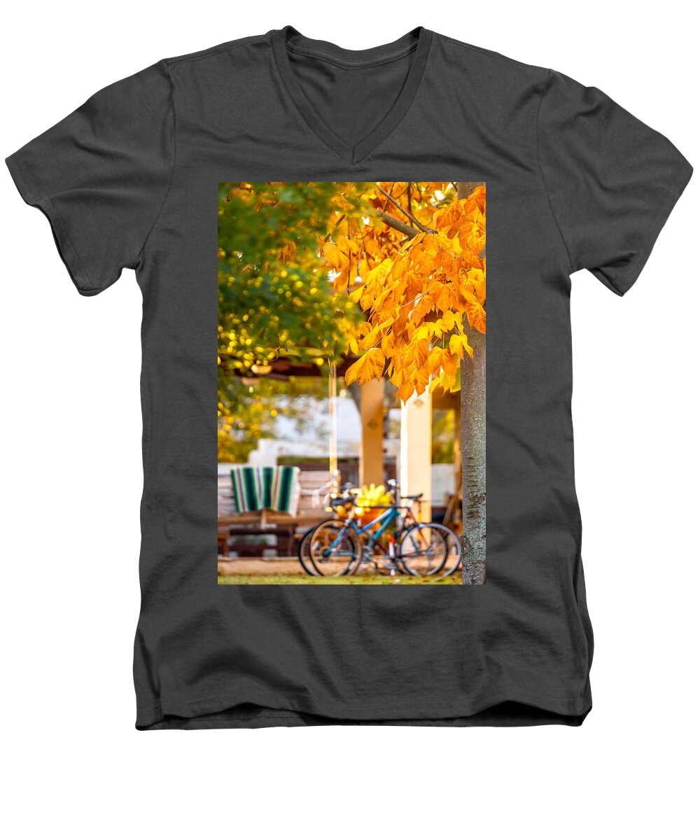 Autumn Men's V-Neck T-Shirt featuring the photograph Waiting For A Ride by Melinda Ledsome