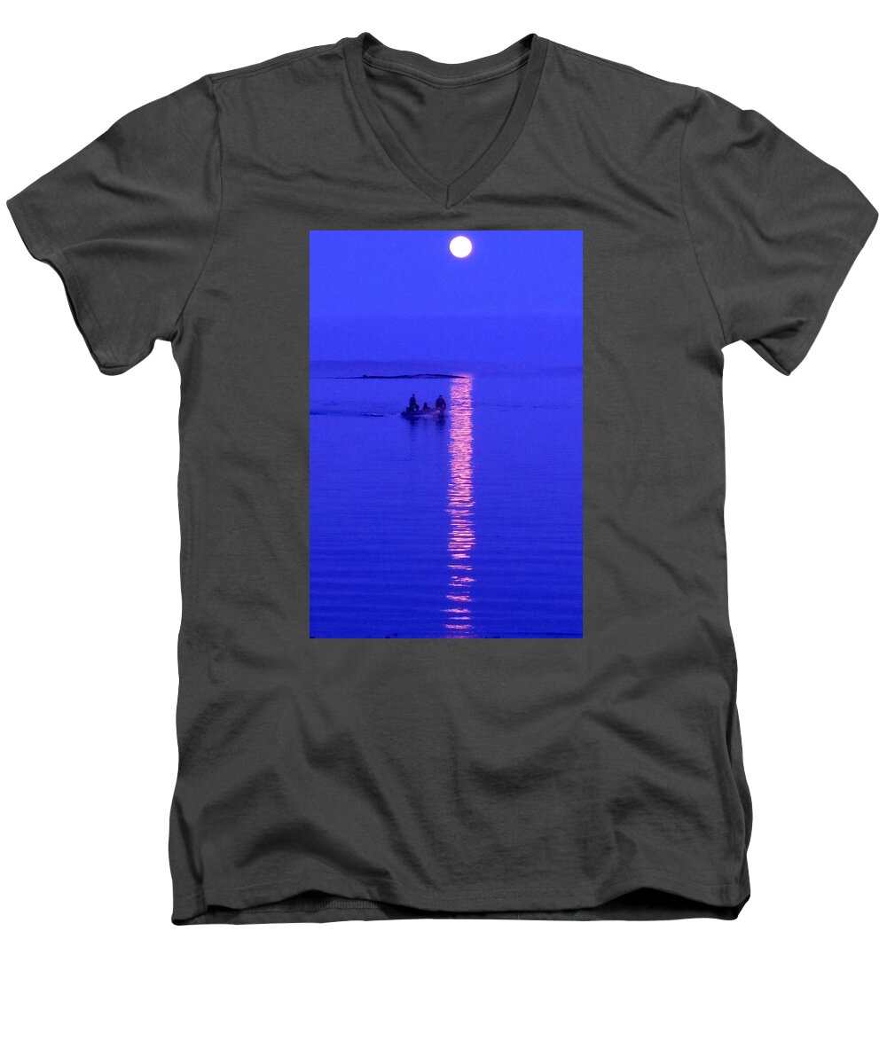 Loberstermen Men's V-Neck T-Shirt featuring the photograph Coming Home by Francine Frank