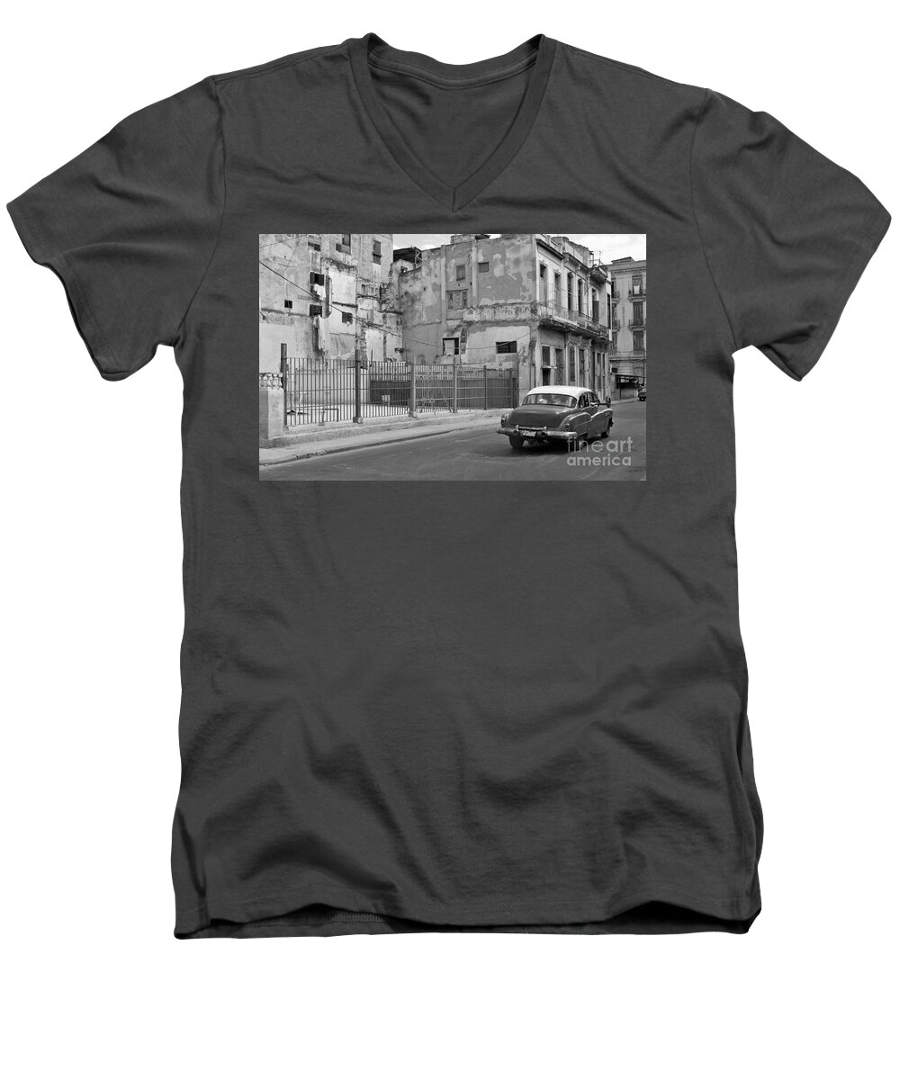 Cuba Men's V-Neck T-Shirt featuring the photograph Cuban Car by Lynn Bolt
