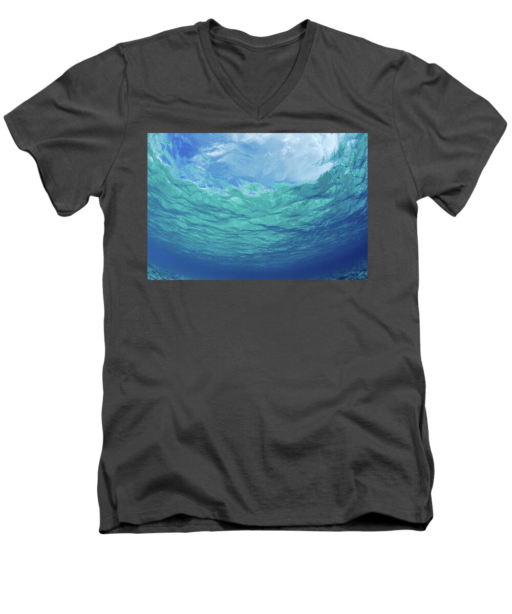 Afternoon Men's V-Neck T-Shirt featuring the photograph Upward to Surface by Don King - Printscapes