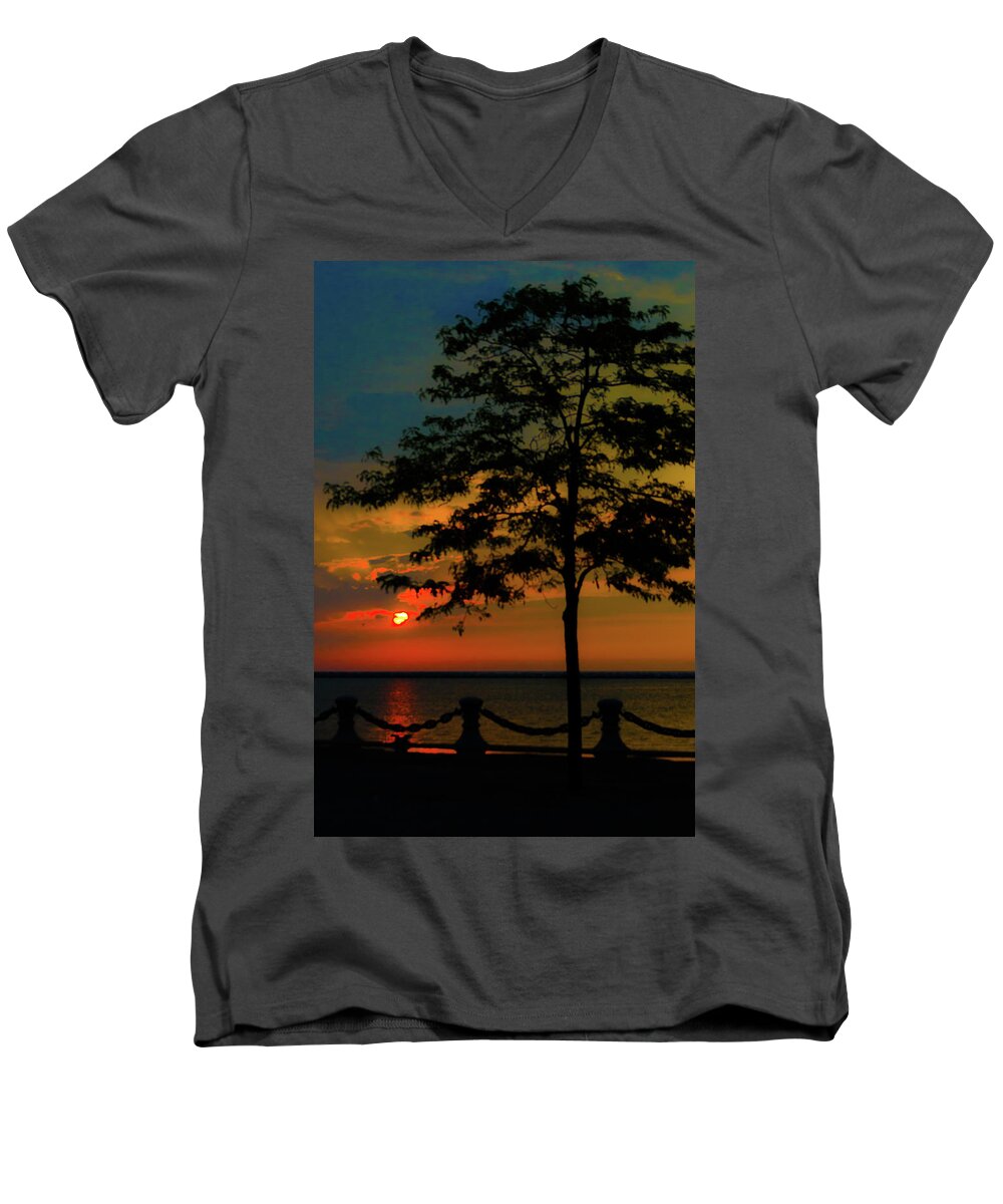 Cleveland Men's V-Neck T-Shirt featuring the photograph Colors #2 by Stewart Helberg