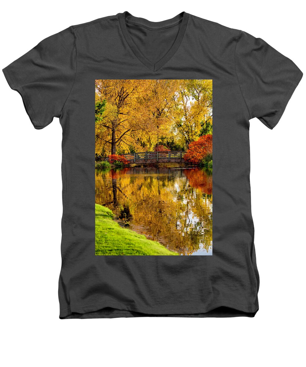 Colorado Men's V-Neck T-Shirt featuring the photograph Colorful Reflections by Kristal Kraft