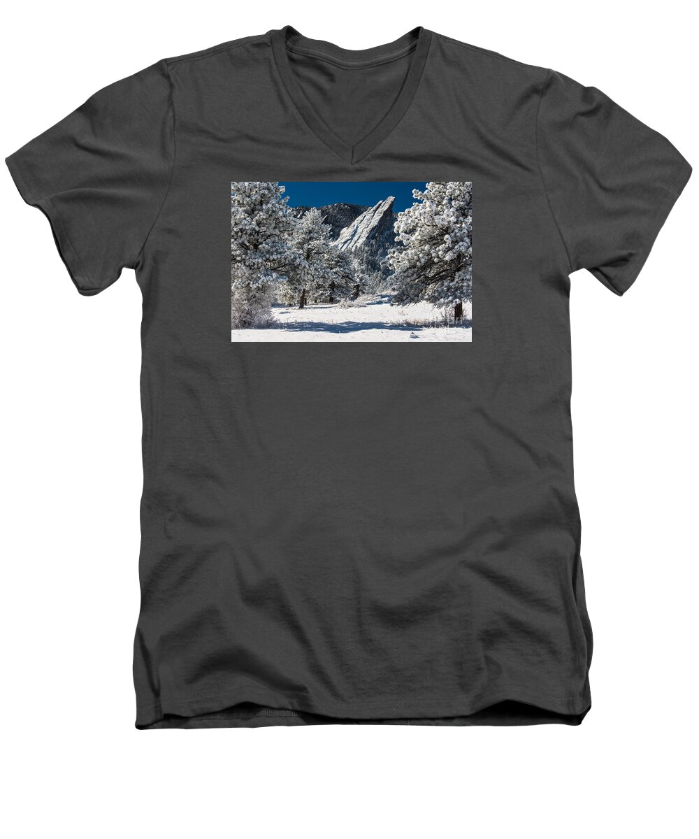 Air Men's V-Neck T-Shirt featuring the photograph Cool Blue And White by Greg Summers