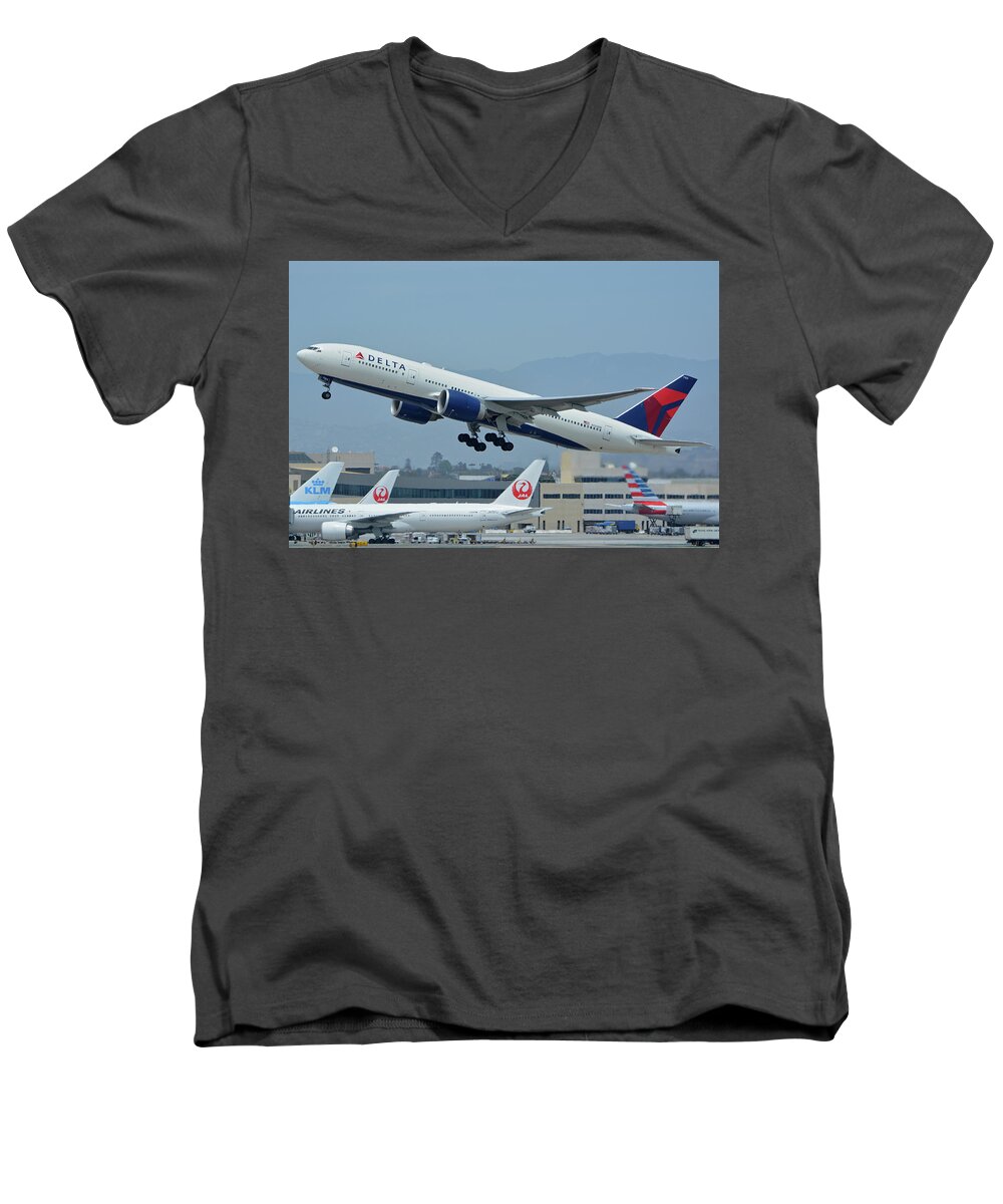 Airplane Men's V-Neck T-Shirt featuring the photograph Delta Boeing 777-232LR N703DN Los Angeles International Airport May 3 2016 by Brian Lockett