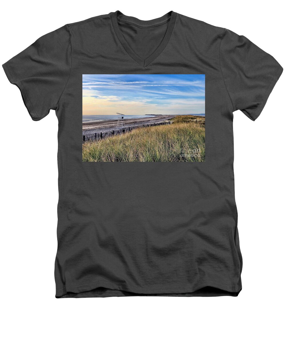 Duxbury Beach Men's V-Neck T-Shirt featuring the photograph Duxbury Beach in September by Janice Drew