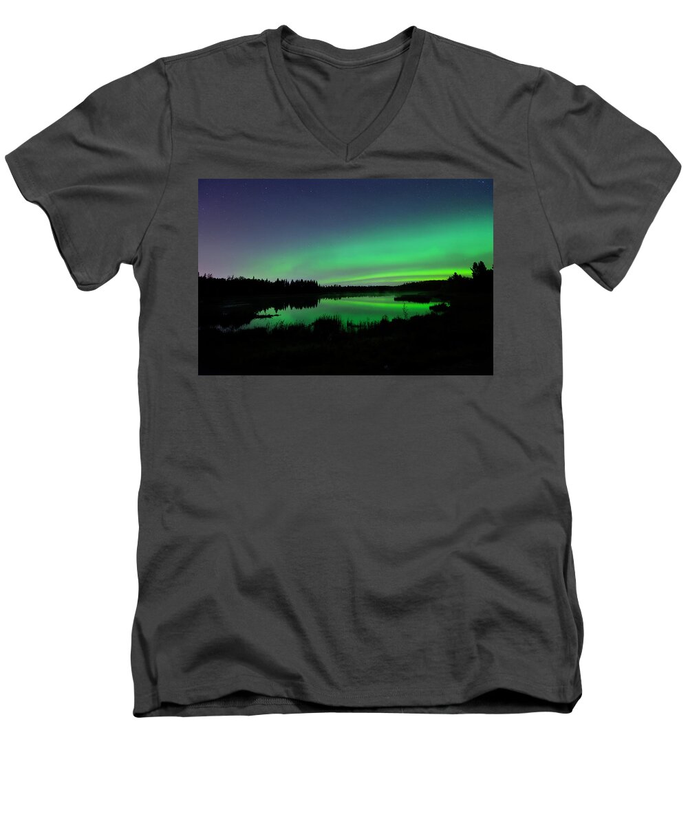 Aurora Borealis Men's V-Neck T-Shirt featuring the photograph Elk Island Aurora Reflections by Dan Jurak