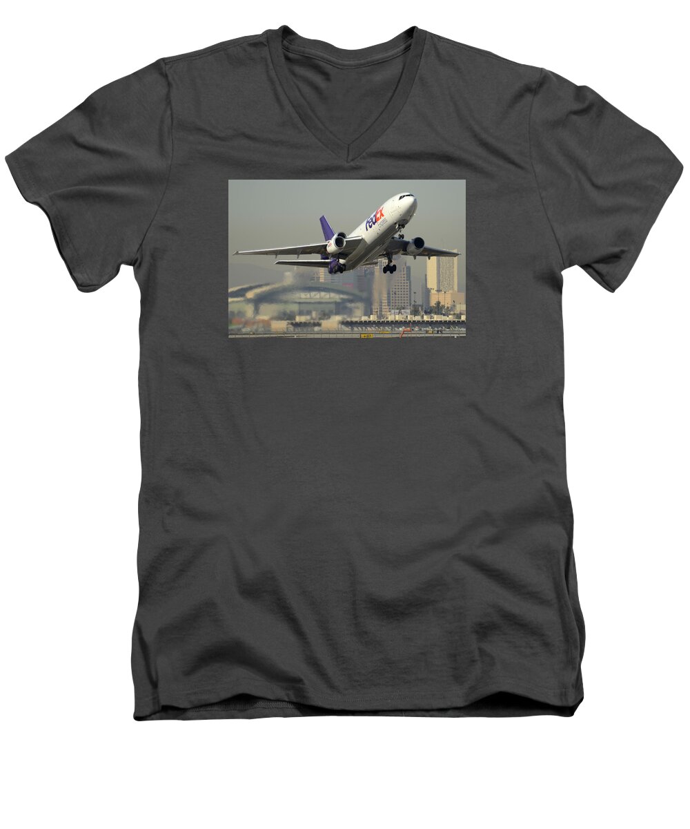 Airplane Men's V-Neck T-Shirt featuring the photograph Fedex Express MD-10-10F N10060 Phoenix Sky Harbor December 2 2015 by Brian Lockett