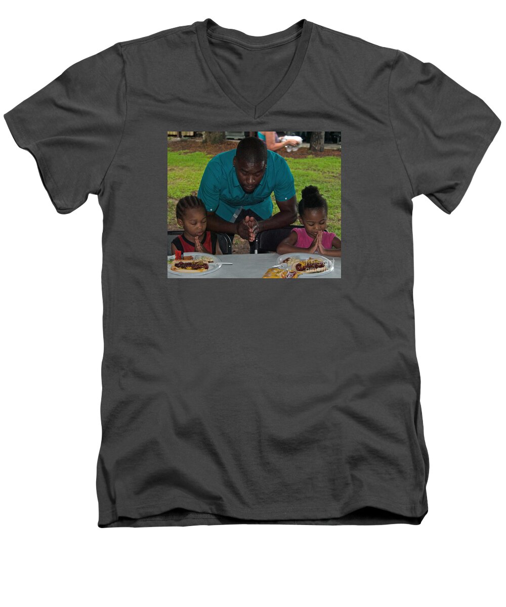  Men's V-Neck T-Shirt featuring the photograph Guest Family Praying by George D Gordon III