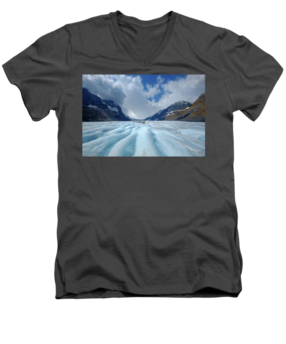Alberta Men's V-Neck T-Shirt featuring the photograph Land of the Giants by Neil Shapiro