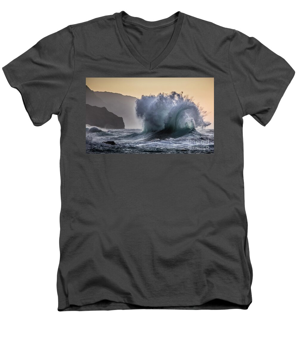 Napali Coast Hawaii Wave Explosion Men's V-Neck T-Shirt featuring the photograph Napali Coast Kauai Wave Explosion by Dustin K Ryan
