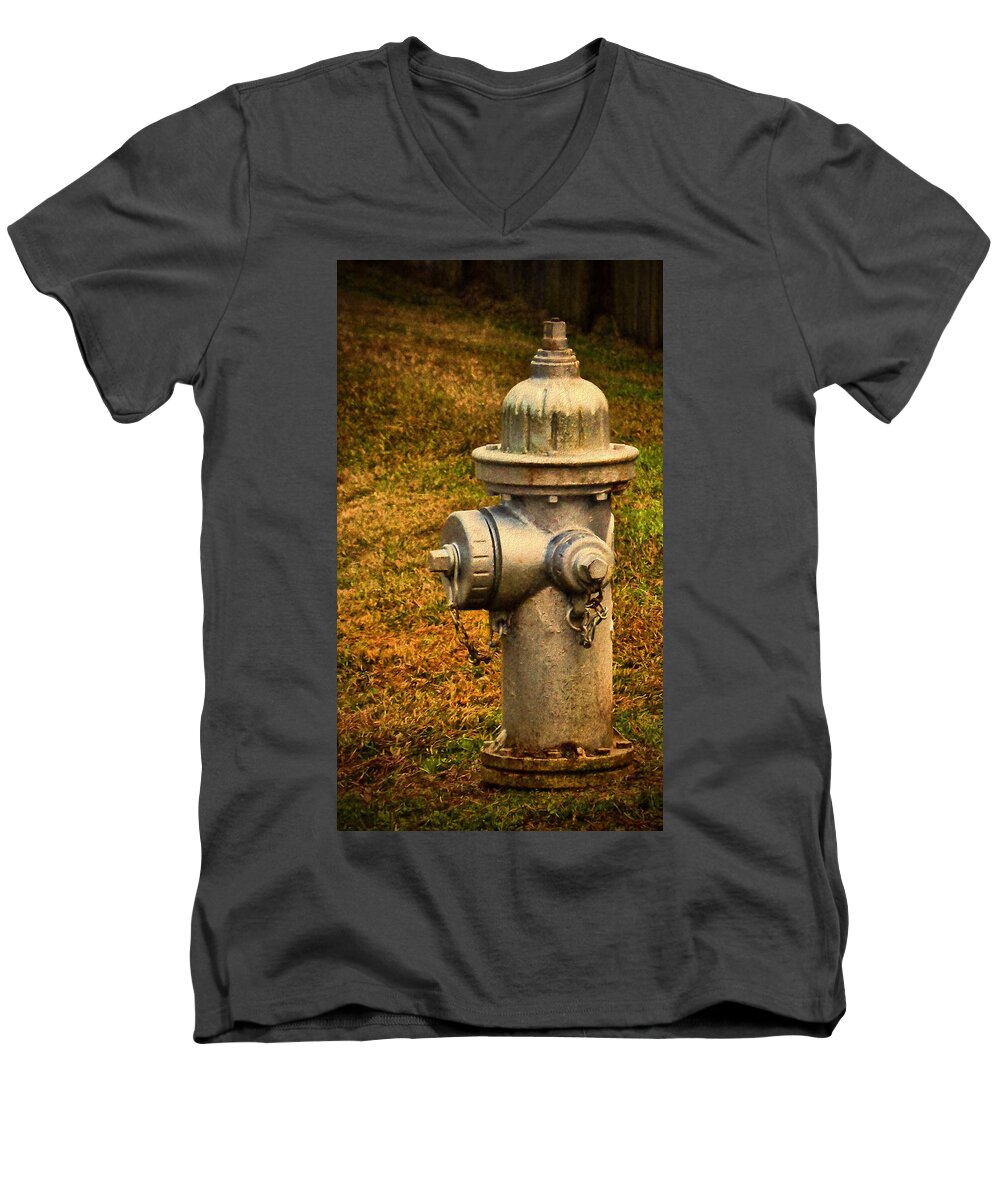 Ine Art Prints Men's V-Neck T-Shirt featuring the photograph Painted Fireplug by Dave Bosse