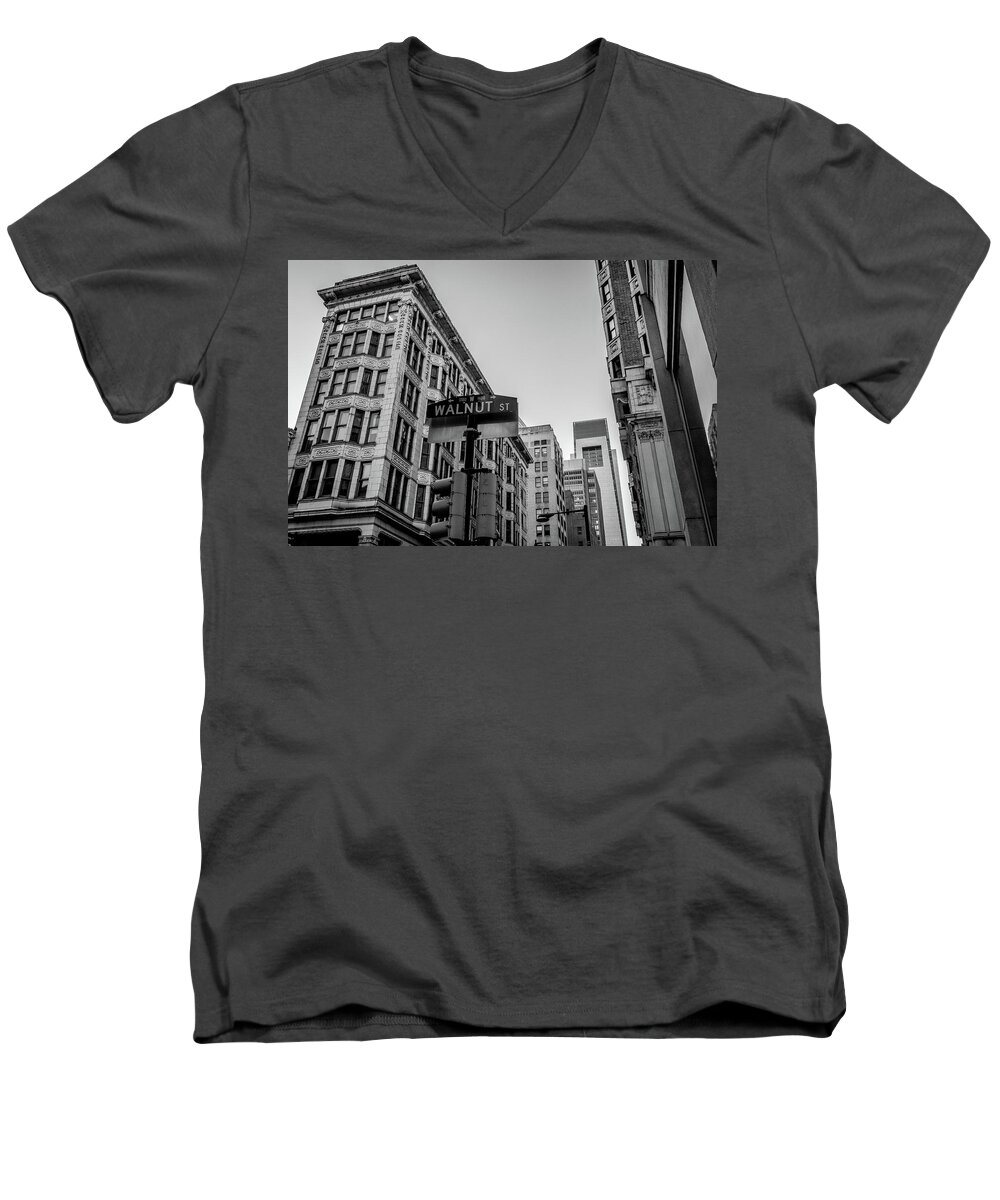 Walnut Street Philadelphia Men's V-Neck T-Shirt featuring the photograph Philadelphia Urban Landscape - 0980 by David Sutton