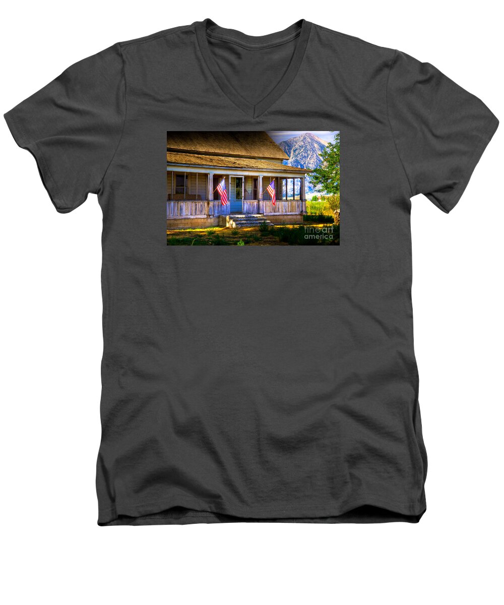 Rustic Men's V-Neck T-Shirt featuring the photograph Rustic Patriotic House by Kelly Wade