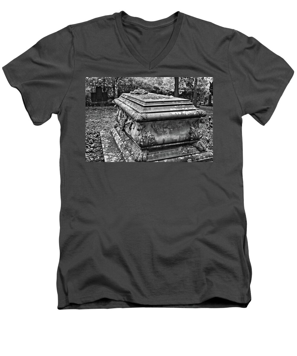 Coffin Men's V-Neck T-Shirt featuring the photograph Stone Coffin by Daniel Koglin