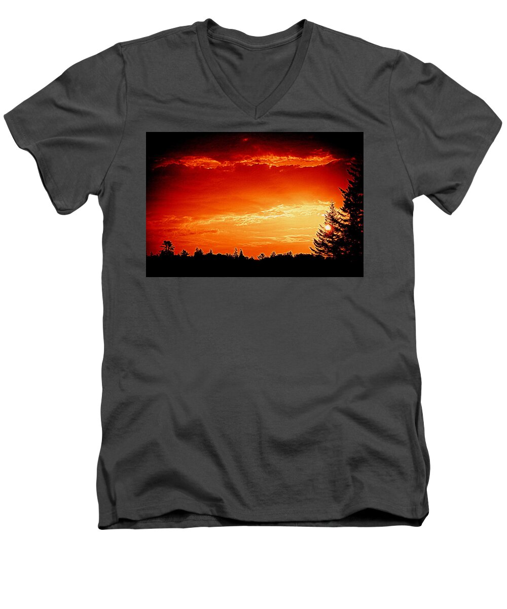 Sunrise Men's V-Neck T-Shirt featuring the photograph Sunrise in Southport Maine by Suzanne DeGeorge
