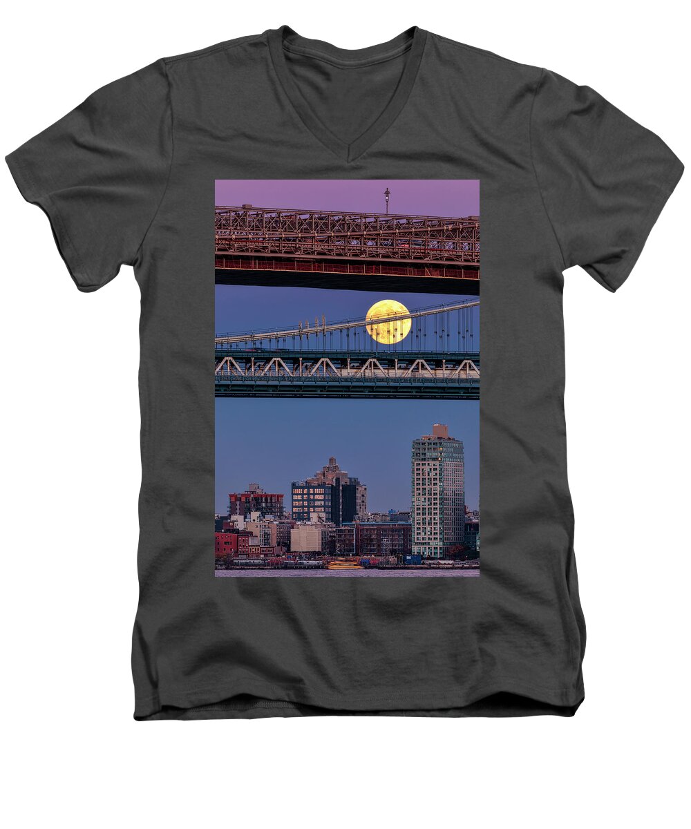 Brooklyn Bridge Men's V-Neck T-Shirt featuring the photograph Super Moon, Manhattan and Brooklyn Bridges NYC by Susan Candelario