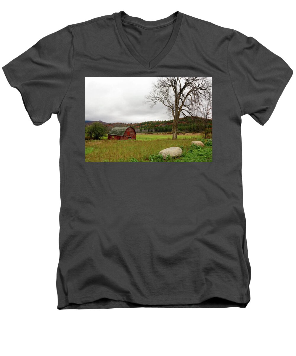 Barn Men's V-Neck T-Shirt featuring the photograph The Old Barn with Tree by Nancy De Flon