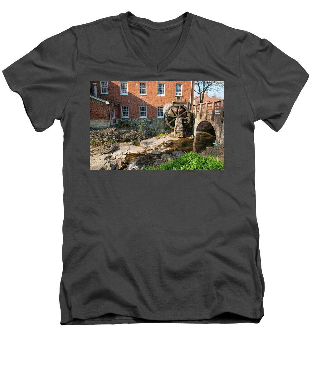Missouri Men's V-Neck T-Shirt featuring the photograph Trailhead Brewery by Steve Stuller