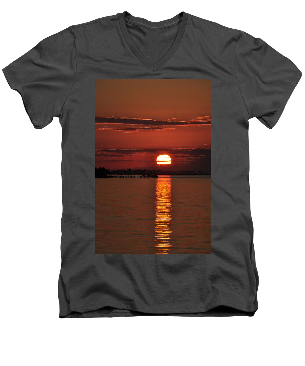 Sunsets Men's V-Neck T-Shirt featuring the photograph When You See Beauty by Jan Amiss Photography