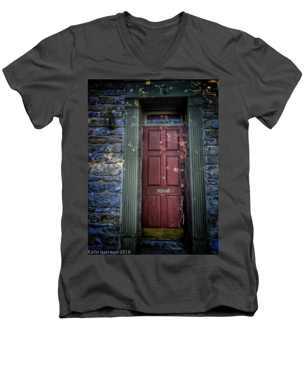 Amish Men's V-Neck T-Shirt featuring the photograph Yesteryear II by Kathi Isserman