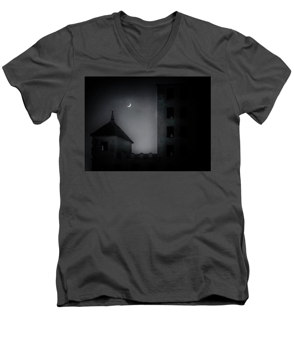 Photography By Denise Dube Men's V-Neck T-Shirt featuring the photograph A Peak Through The Dark by Denise Dube