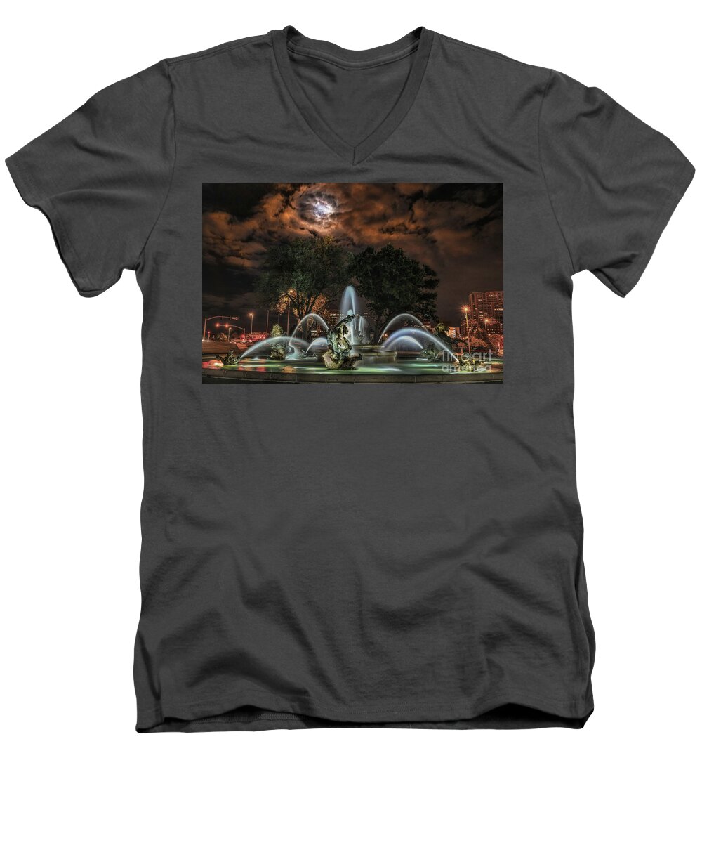 Moon Men's V-Neck T-Shirt featuring the photograph Full Moon at the Fountain by Lynn Sprowl