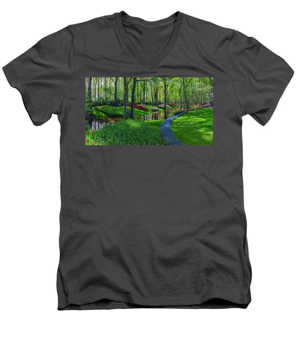 Europe Men's V-Neck T-Shirt featuring the photograph Keukenhof Gardens Pano by Dennis Kowalewski