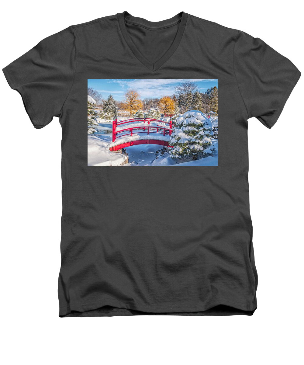 Bloomington Men's V-Neck T-Shirt featuring the photograph Season's Greetings by Doug Wallick
