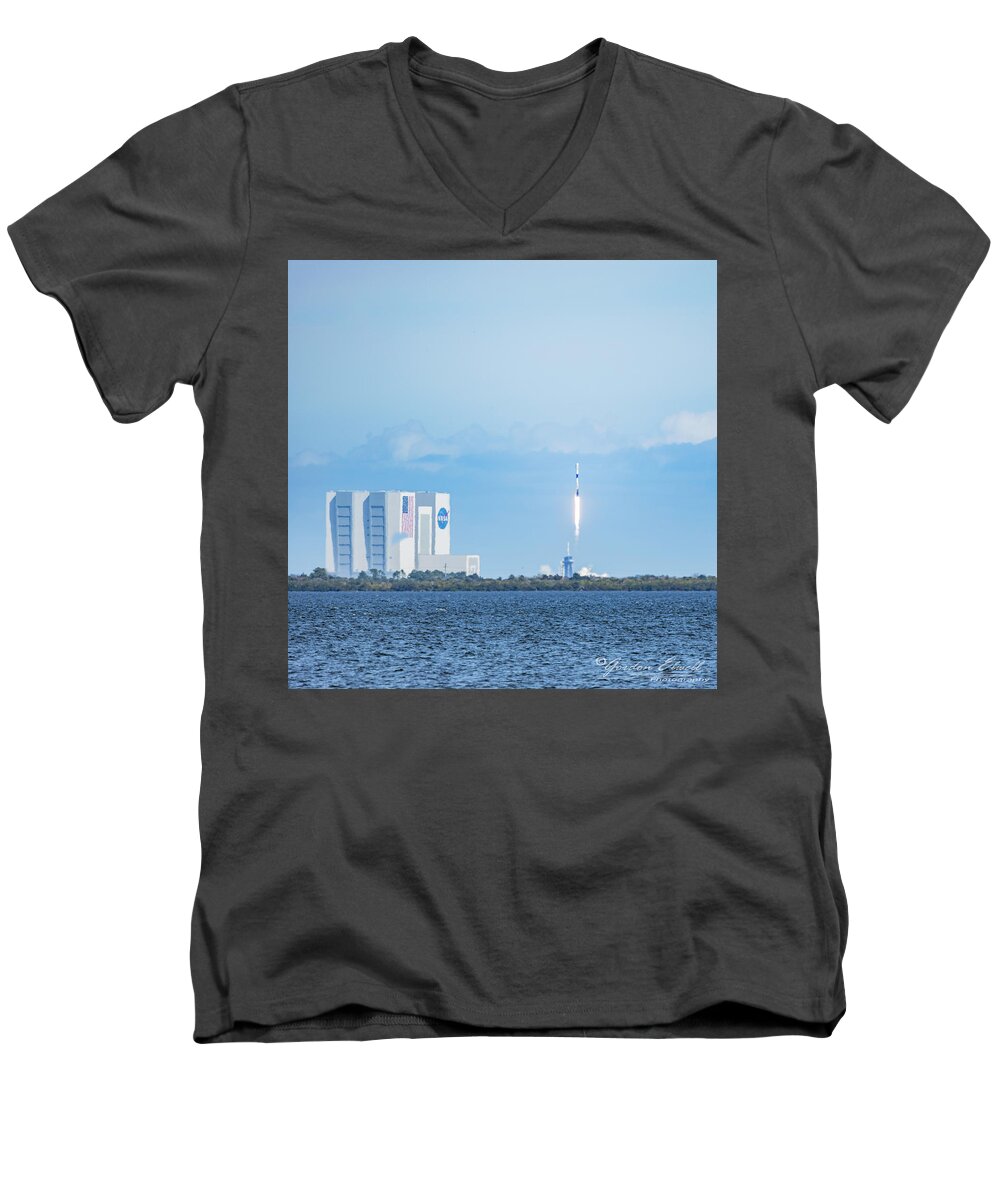 Brevard Men's V-Neck T-Shirt featuring the photograph Starlink Launch by Gordon Elwell