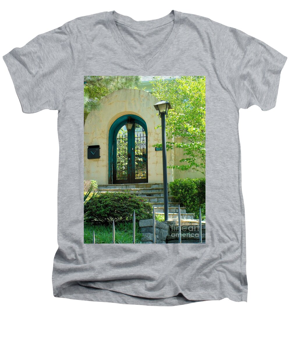 Archway Over Door Photograph Men's V-Neck T-Shirt featuring the photograph Archway in Swan Lake by Janette Boyd