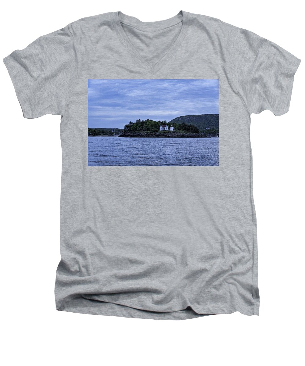 Curtis Island Light House Men's V-Neck T-Shirt featuring the photograph Camden Twilight n Curtis Island Light House by Daniel Hebard