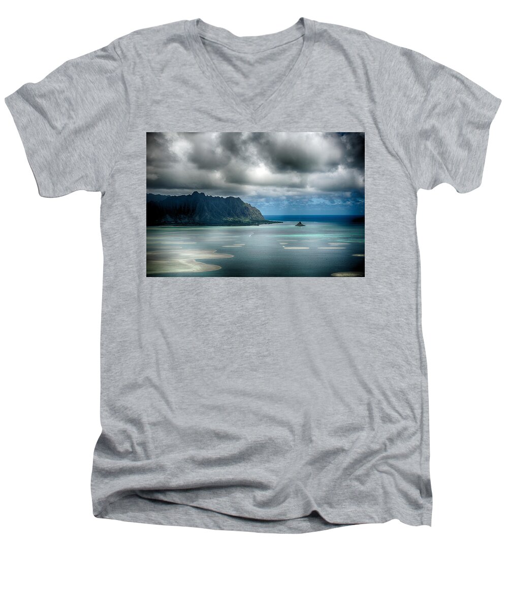 Hawaii Men's V-Neck T-Shirt featuring the photograph Chinaman's Hat from Puu Maelieli by Dan McManus