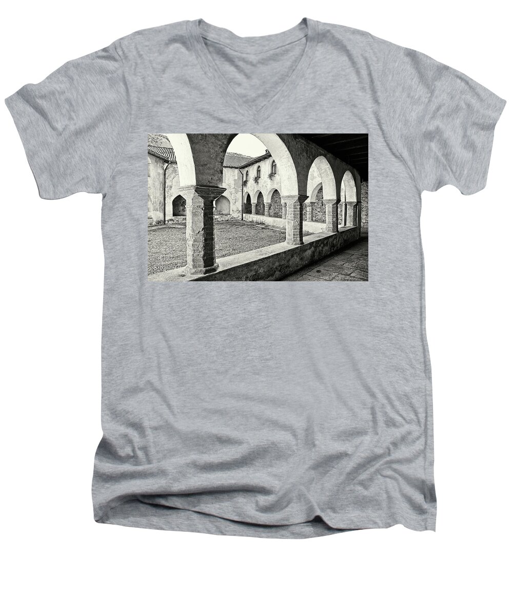 Architecture Men's V-Neck T-Shirt featuring the photograph Cloister by Roberto Pagani