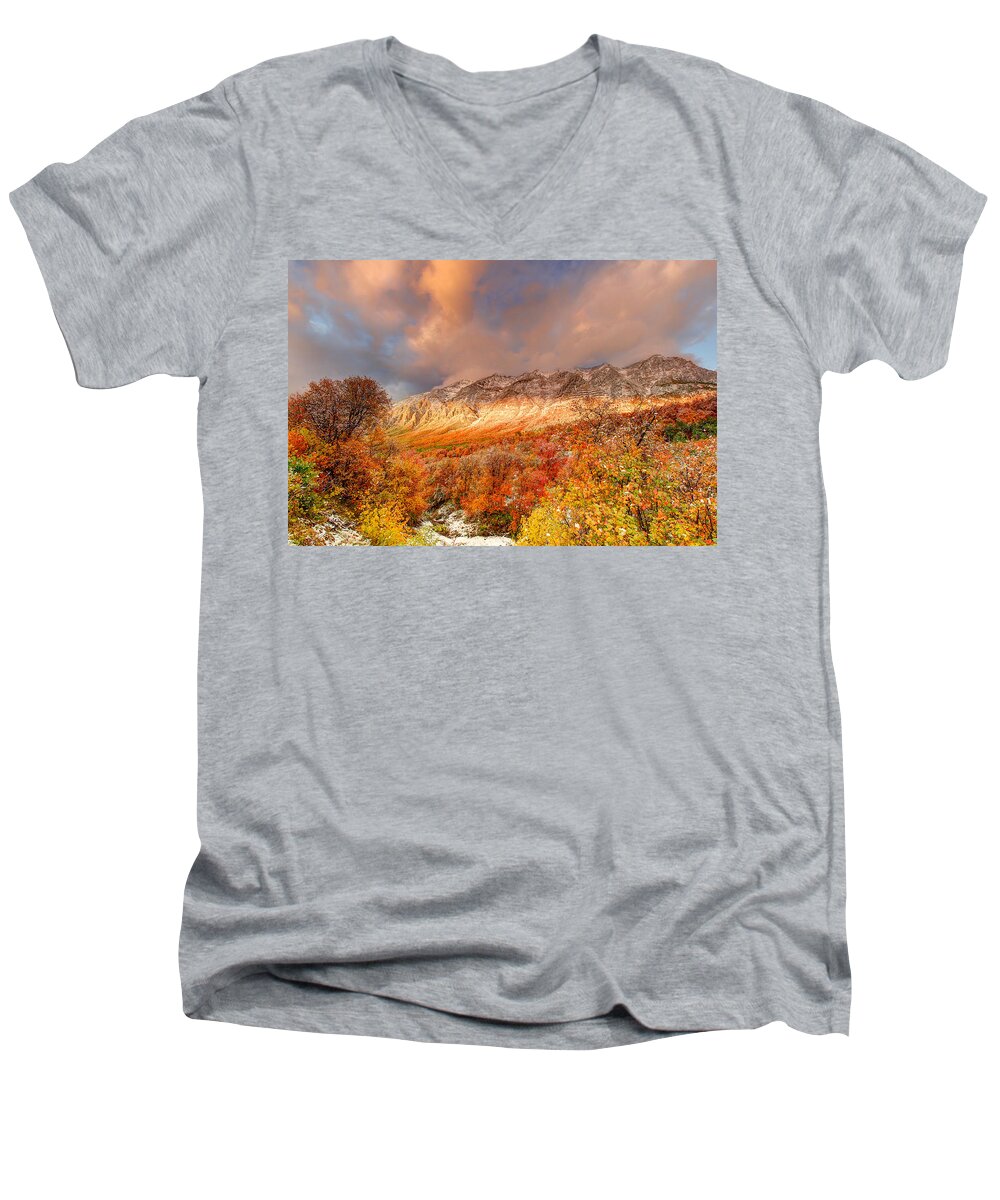 Squaw Peak Road Men's V-Neck T-Shirt featuring the photograph Fall on Display by Emily Dickey